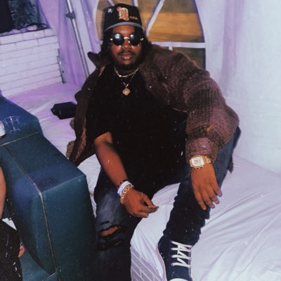 Its Marni tho… tweet media