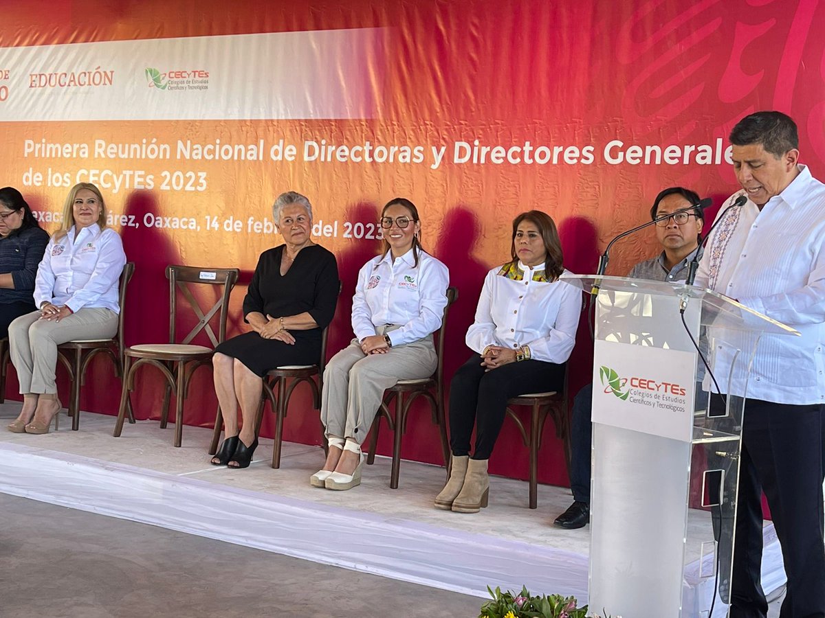ccecyte's tweet photo. Con la participación del Gobernador del estado de Oaxaca, la COSFAC de la SEMS, la Coordinadora Nacional de los CECyTEs se llevo a cabo la 1° Reunión Nacional de Directoras y Directores generales de los CECyTEs con el objetivo de lograr la transformación del sistema educativo. https://t.co/L75bRpq4Uz