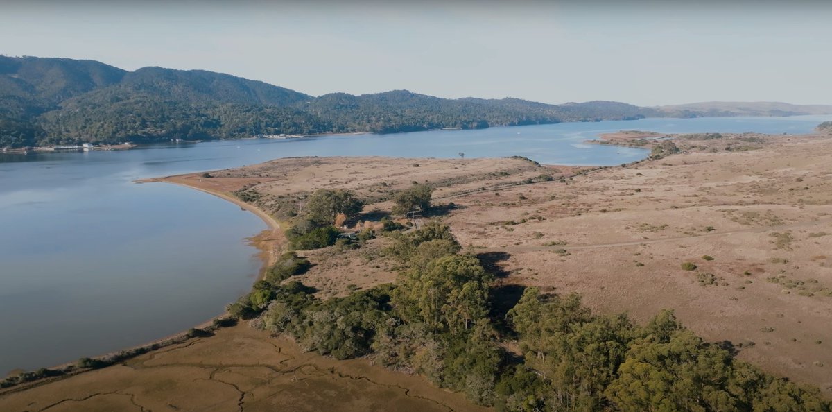 calparks's tweet photo. Your February #Calparks E-news is here!
🌎 Register for DIY Earth Day 2023:
https://t.co/2AObnQDyQa
📚 REI Partnership to enhance library parks passes:
https://t.co/6H3BONelpJ
🏛️ Learn about the CA Legislative Black Caucus:
https://t.co/YUTdPobKSy https://t.co/JbKsyFttO0