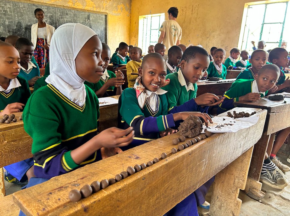 SeedBombsTZ's tweet photo. In the next two years, we aim to reach 20,000 students! Reach out to us to see how you can help us achieve our goal!

#jointhemovement #iplanted #seedbombs #seedballs #education #reforestation 

https://t.co/e2g4zoZ1e1 https://t.co/LU7vItFYNB