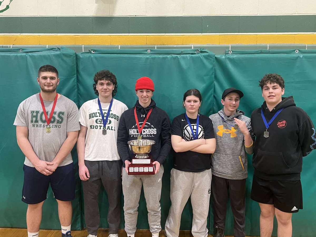 Gr33nArmy's tweet photo. Congratulations to all of the wrestlers who competed today at EOSSAA! The team will be sending 7 wrestlers to OFSSAA to compete from March 6-8. https://t.co/8lNHAqTwn3