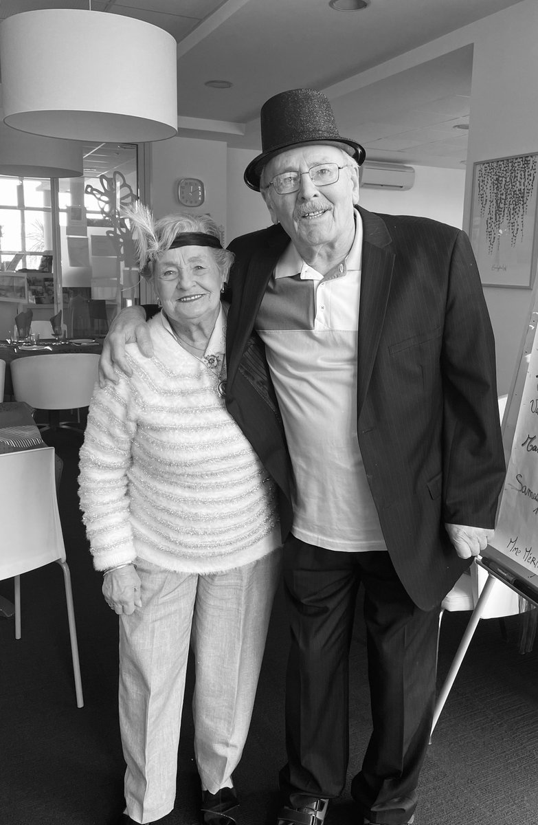 Retour des années folles aux <a href="/senioriales/">Senioriales</a> d’Agde 👯‍♂️🥂 #1920 #gatsby  #SENIOR #bienviellir #senioriales