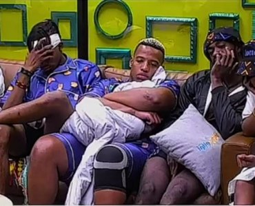 DoreenMonyane's tweet photo. Resident husbands are going through shit 😂😂😂Biggie you do this one 😂😂

#BBTitans https://t.co/3uDeIgdPoY