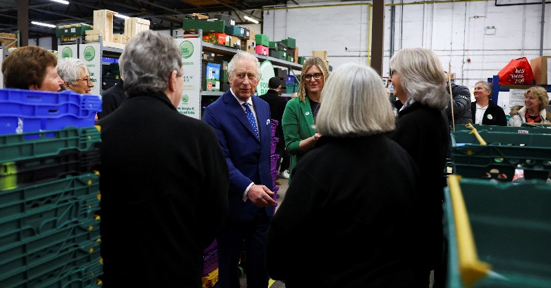 RoyalFamily's tweet photo. The King has visited Milton Keynes Food Bank to see the work they do to provide short-term crisis support to families and individuals across the city.

@mkfoodbank