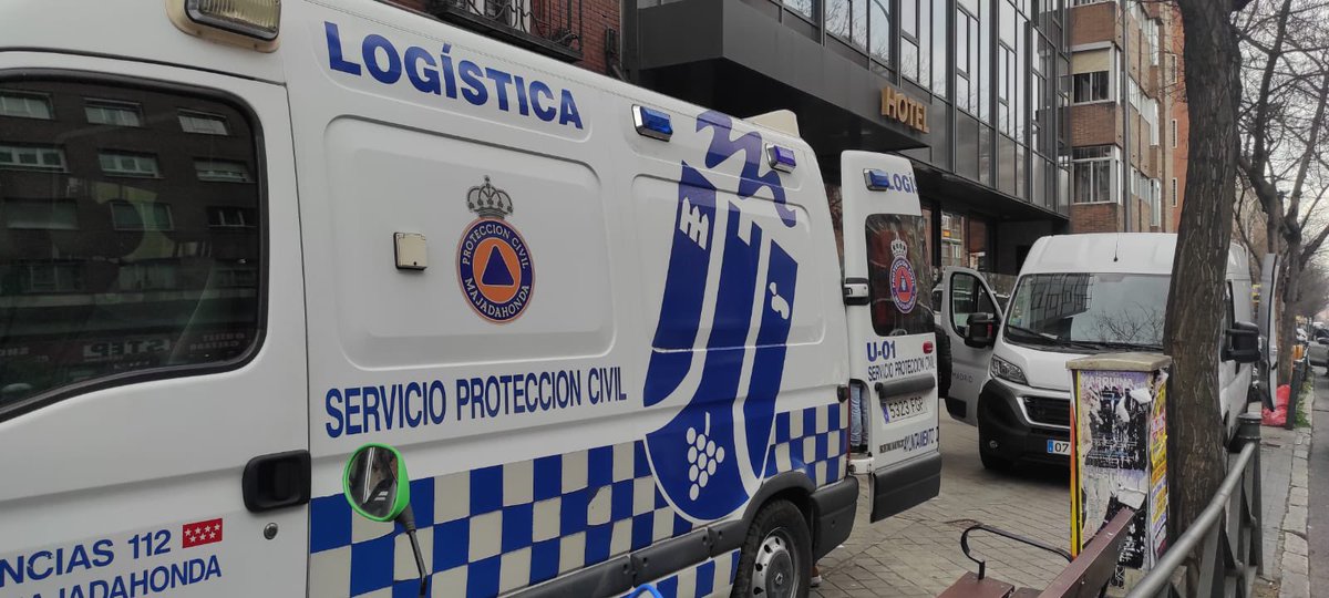 afalonsob's tweet photo. 🚑 Gracias al impulso dado a #ProteccionCivil en 2022 nos presentamos a la estrategia “MunicipioSeguro” d #FEMP:
👉🏼 Xq por 1ª vez contamos con un Plan d Emergencias
👉🏼 Xq incrementamos nuestra plantilla de Técnicos de Emergencia 
👉🏼 Xq ampliamos tb sus medios

Conseguir y seguir https://t.co/DS3YzcpJ2t