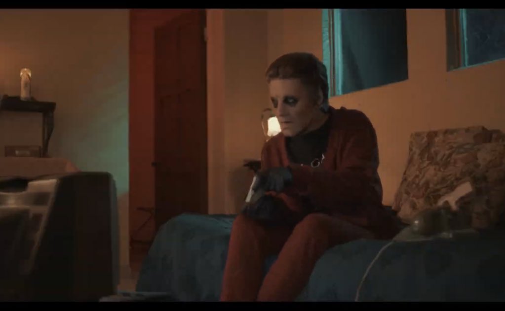 bbsbizrradvntr's tweet image. hes so me

#thebandghost #chapter16 #reimperatour