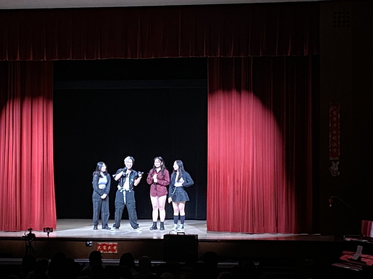 studyTDSB's tweet photo. Excellent student-led assembly by East Asian Students Assoc’n! Amazing performances @YORKMEMO_TDSB @MChang_TDSB @Fizedd90 #internationaleducation #studytdsb https://t.co/zaDK0RQgjx