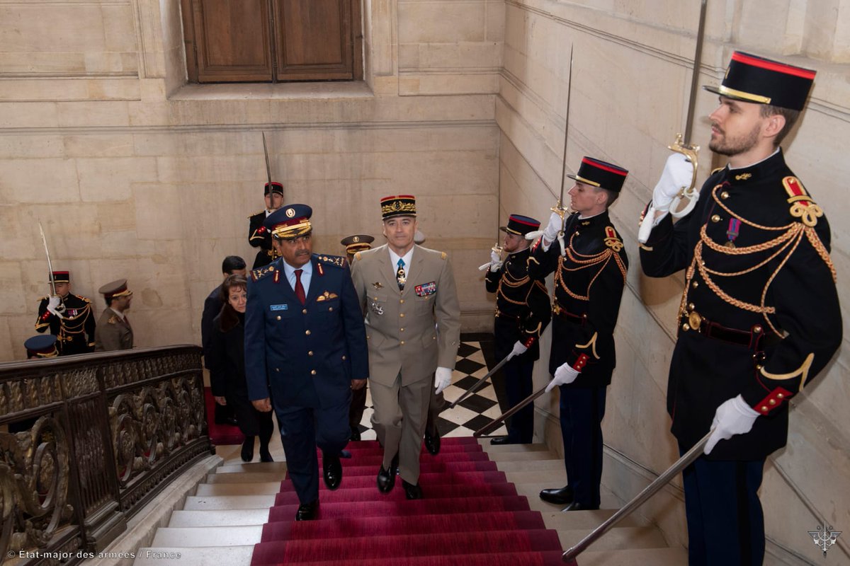 Ambassadeur de France au Qatar on Twitter "RT CEMA_FR Honoré d