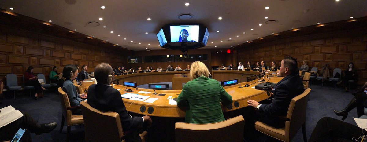 Yoka Brandt (@yokabrandt) on Twitter photo ๐wide girls face problems finishing school because they are girls.
Youth, teachers, civil society, ministries have all found different solutions to break these gender barriers!
Today <a href="/UN/">United Nations</a> we looked at how to scale-up these initiatives, all with the same goal #KeepingGirlsInSchool ๐wide girls face problems finishing school because they are girls.
Youth, teachers, civil society, ministries have all found different solutions to break these gender barriers!
Today <a href="/UN/">United Nations</a> we looked at how to scale-up these initiatives, all with the same goal #KeepingGirlsInSchool