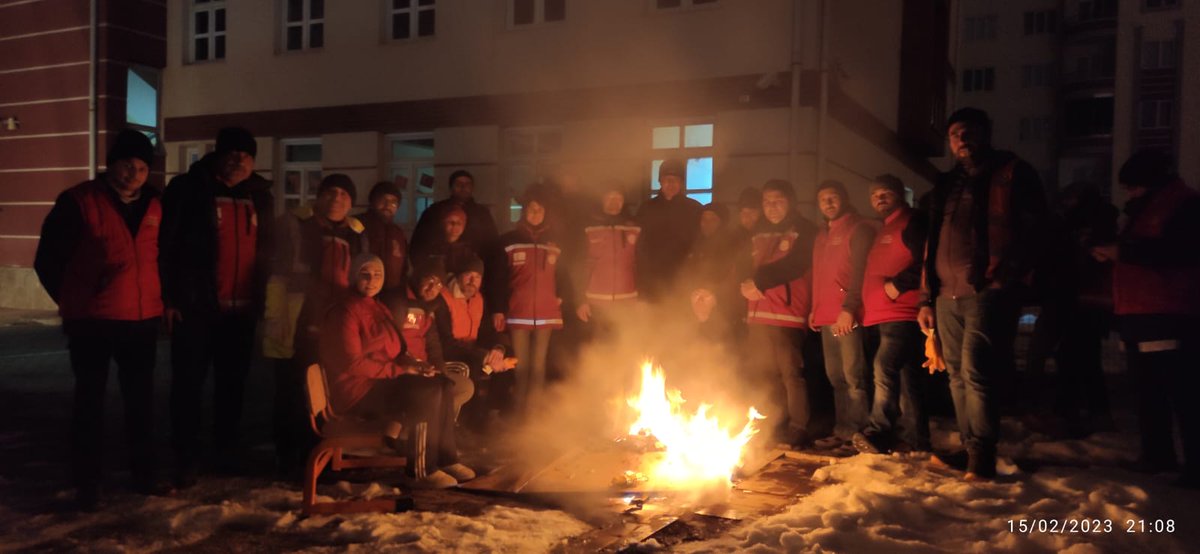 ozkan_meb's tweet photo. Deprem Bölgelerinde destanlar yazan  İl İSGB Koord., MEB AKUB Ekiplerimize,  İlçe İSG Uz, İlkyardım Mesul Müd, Okul Sağlığı Sorumlularımıza, Periyodik Kontrol Uz, Okul Sağlığı Hemşirelerimize, Gönüllü Personel ve Öğretmenlerimize, tüm çalışma arkadaşlarıma teşekkür ediyorum. https://t.co/x4NoS49Tz7