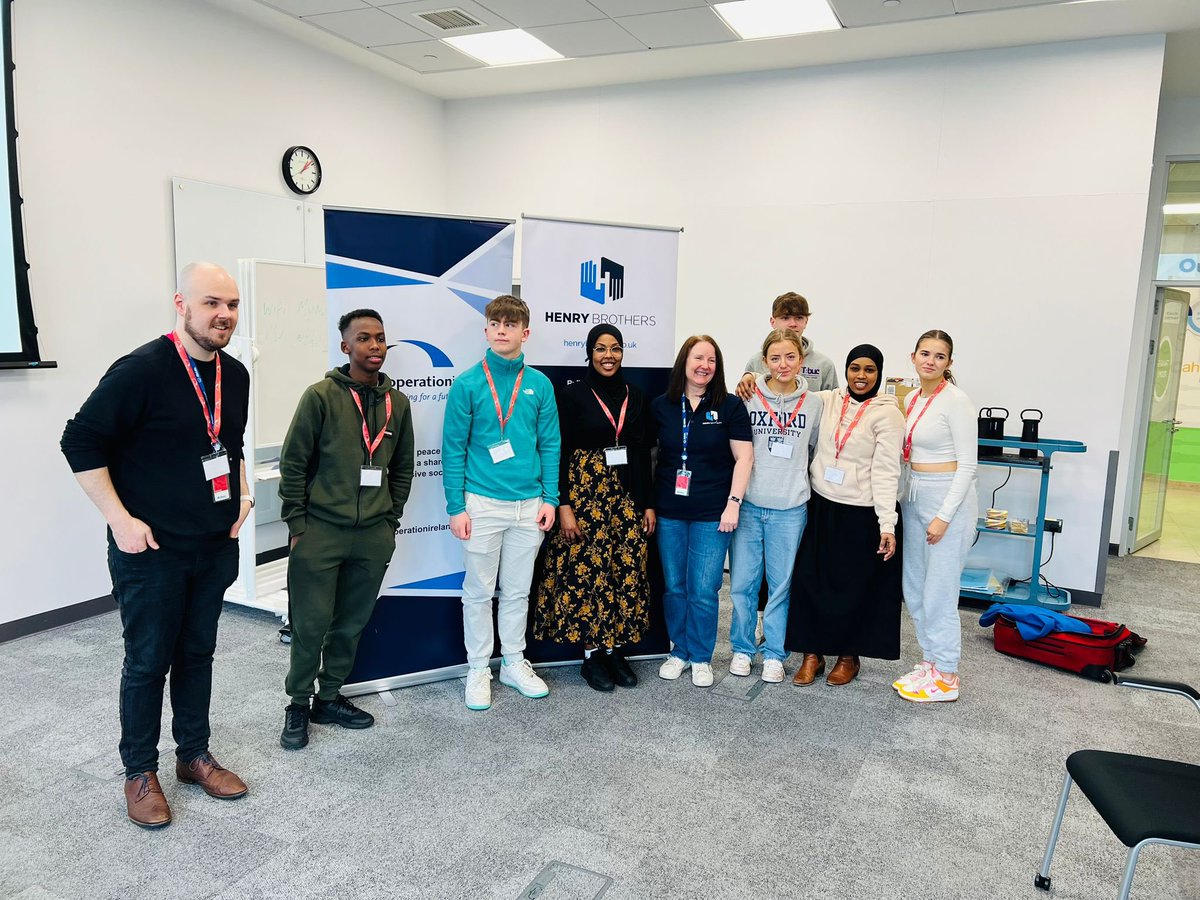 Our young people took part in today's conference of the Future Leaders Programme hosted by <a href="/cooperationirl/">Co-operation Ireland</a> . #leaders #young  #youth #eayni #Belfast