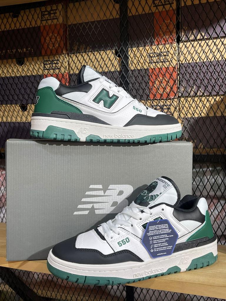 MwacheezyC's tweet photo. Restock! New Balance 550 Sneakers Are Available From Size 38 to 45.

💰Ksh.4300               #IkoKiatuKe https://t.co/hSoyoaxoYc