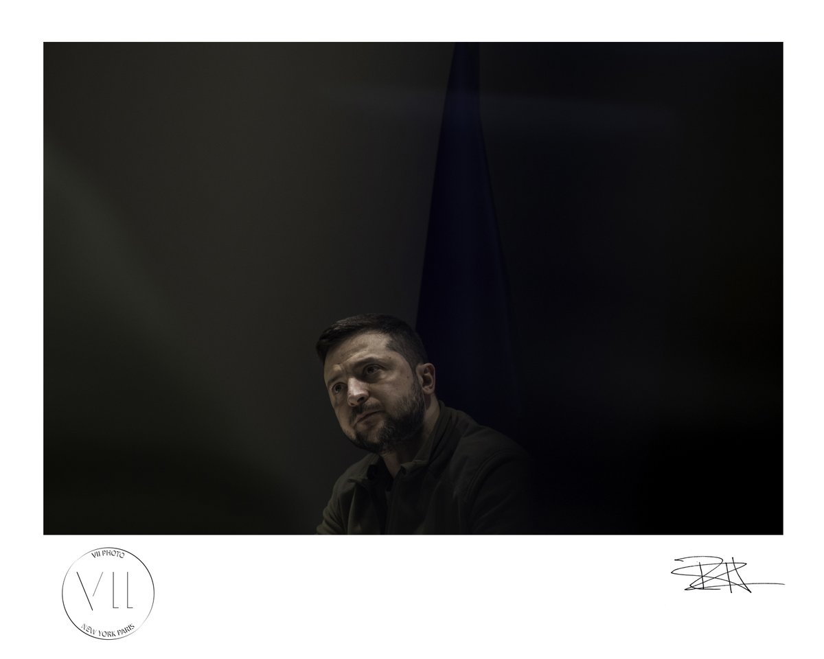 Get signed VII Photo Agency prints for only $100 until March 4: viiphoto.com/prints

📷 <a href="/ronhaviv/">Ron Haviv</a> / <a href="/VIIPhoto/">The VII Foundation</a>. Volodymyr Zelenskyy, president of Ukraine, in his bunker where he runs the government during the war with Russia, on March 25, 2022.
