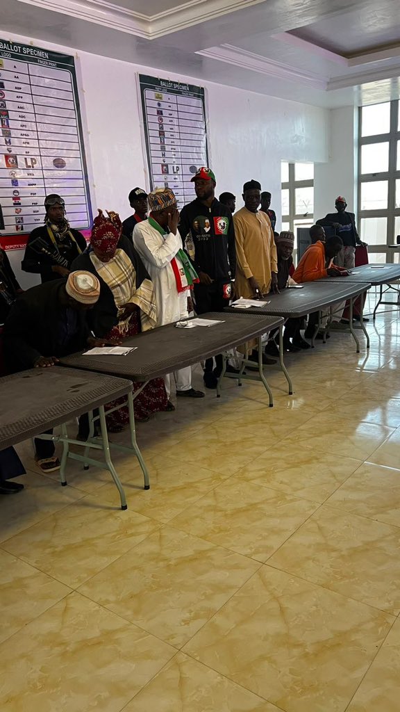 balamiisaac's tweet photo. Those who feel the Obidient Movement is a joke should be ready for the biggest shocker of the century. Like HE @PeterObi will always say, our Structure is the over 100 million people with multi level poverty. See the people behind me decamping from PDAPC today in Biu, Borno State https://t.co/d577iEnxyP