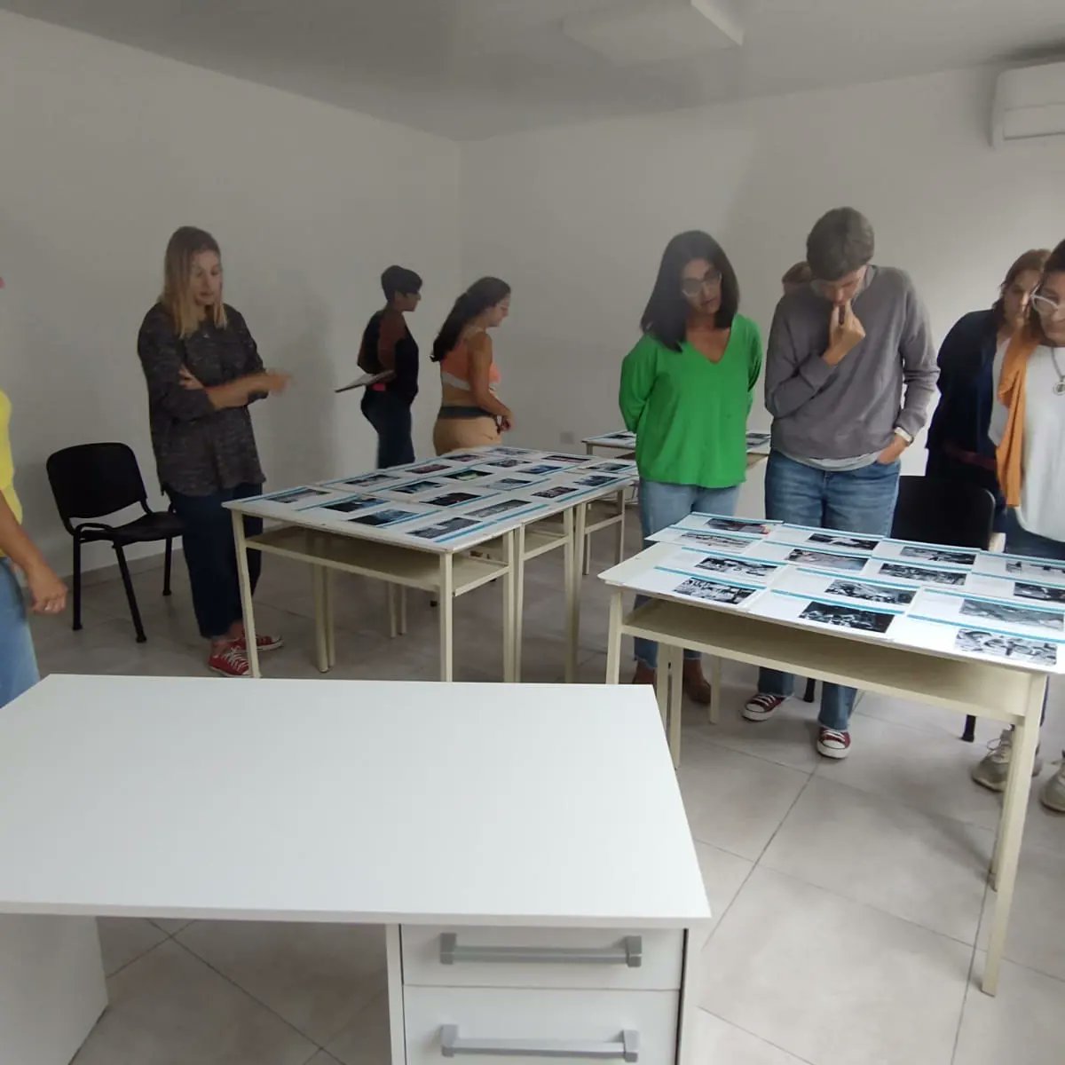 Pau3lomas's tweet photo. ¿Como construimos democracia desde las prácticas evaluativas? 1° Encuentro del taller "Construimos democracia: el registro de archivo digital para las prácticas de evaluación escolar" #SomosDFDP #CIIE @ClaudiaBracchi @MarisaGori @CarlosGrande @Gabicarnevale https://t.co/TiV8CfFptG