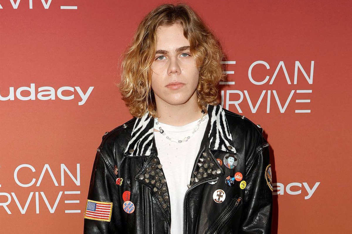 No Drama
No Allegations
No Scandals 
No Arrests

Just straight ass music🔥