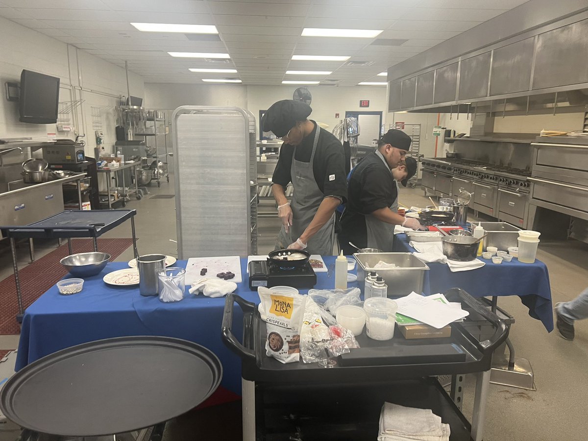 #NCCVTWORKS @St_GeorgesTHS Culinary arts student preparing and practicing for pro star competition. CTE month. Career education at its best. @ChadHarrisonSG @drjconnor299 @SarahOlsavsky