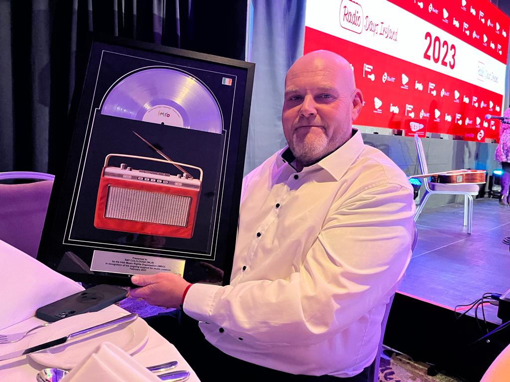 Woohoo!! Congrats to WLR's @djrayc who has just been honoured with a special @IMROireland award for his support of music creators!🙌👏