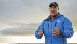Happy Birthday (won\t say which one) to my former workmate and TWC Meteorologist extraordinaire Jim Cantore!  :) 