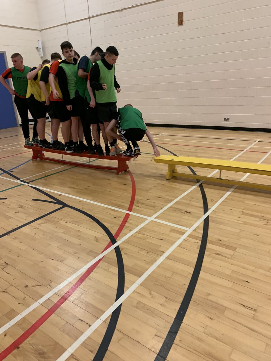StMargaretM_PE's tweet photo. Team dynamics was our focus in N5/Higher today #socialfactor
#teamworkmakesthedreamwork https://t.co/JtSmNw3Jh3