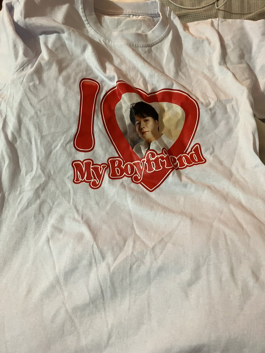 valesparkyu's tweet photo. La mejor compra que hice en toda mi vida 🫡 jajaja
@ShinsFriends 
@SJofficial https://t.co/8xkjeSkGRo