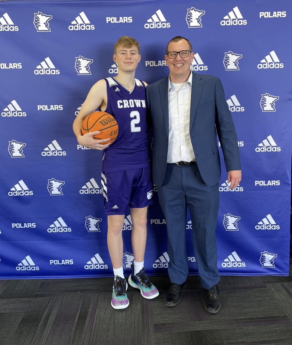 T_Youngblood2's tweet photo. 110% committed! #gopolars 🐻‍❄️🟣⚫️ @CrownCollegeMBB @Coach_Herbert @Coach__Singh @CO_Anarchy @tvhsboysbball22 @claytonconover @Bball_CO https://t.co/XRrzbY4bOB