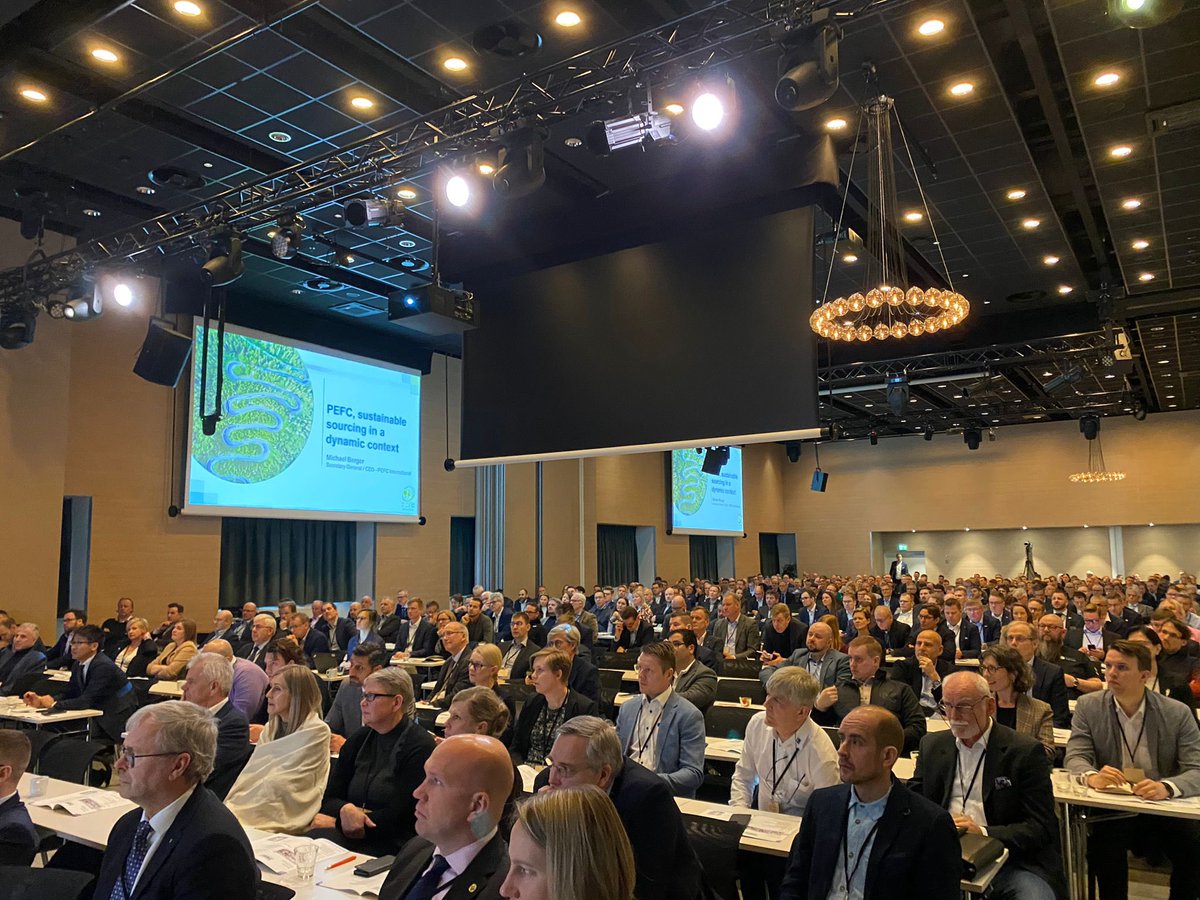 SinclairFab's tweet photo. PEFC, sustainable sourcing in a dynamic context. 

@M_PEFC speaking at the WoodFromFinland. How PEFC is a steady force in a turbulent market. 
#WFFC23 #PEFC https://t.co/C1aPrJL5qE