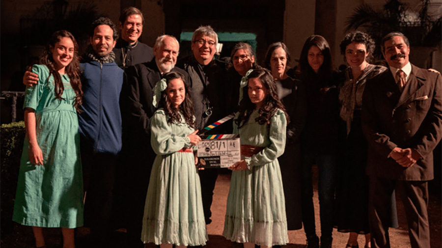 Finalizó rodaje de film mexicano de terror "Jugaremos en el bosque"   noticine.com/noticias/rodaj…