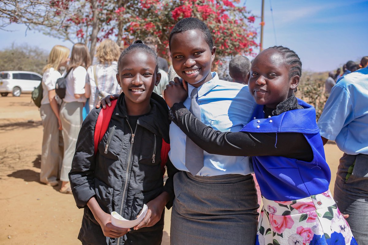 HeadofschoolDa's tweet image. Our gratitude goes to all of us who hold Daraja's Vision 2025 dearly. Thank you to our supporters, board and staff for being such a blessing. 

Welcome to Daraja Family, Class of 2026.
Onwards Upwards!
SDG#4  

#DarajaGirls #GirlsEducation #GirlPower #Empowerment #Education