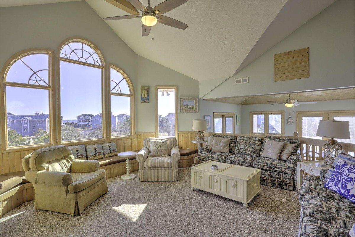 SeasideVacation's tweet photo. Say hi to VICTORIAN FAN TA SEA, a DOG-FRIENDLY, 5-bedroom, Outer Banks Vacation rental in Corolla. 
BOOK NOW: https://t.co/Ikz0PYFJoQ
😎 5-Bedroom, Oceanside, In Corolla
🐶 Dog-Friendly
😎 Private Pool
😎 Hot Tub
😎 Game Room With Pool Table
#outerbanks #iloveobx #obx #vacation https://t.co/RYTdd4IkGf