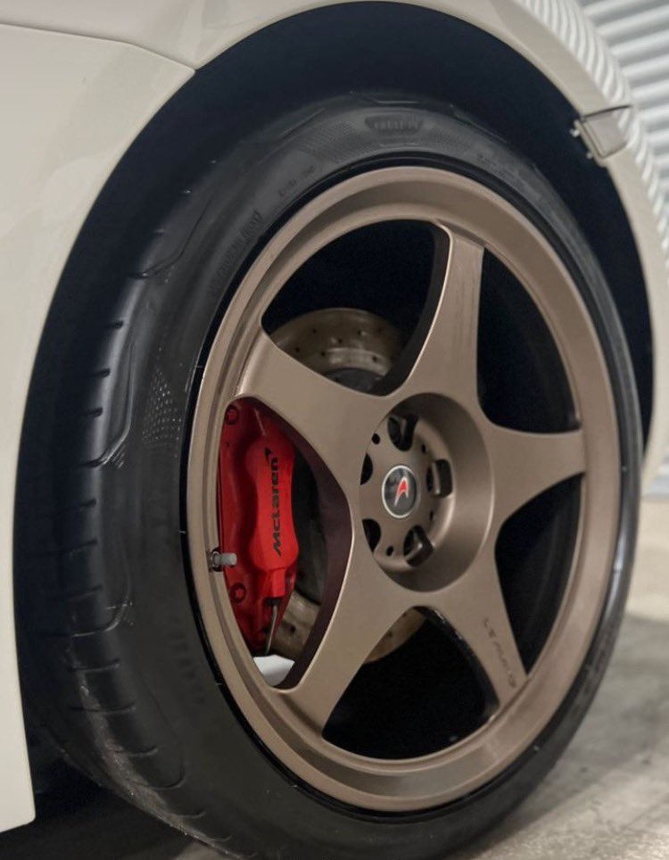 marqueonedetail's tweet photo. Look what’s come into our #detailing studio this week…..🤩 for a tidy up and polish 😎
To find out more about how we can help to protect your investment and Pride & Joy, why not visit us at https://t.co/aVWVt8sxgU & be amazed.
#marqueonedetailing #modestuk #ceramiccoating #ppf https://t.co/nWY6QNmSj3