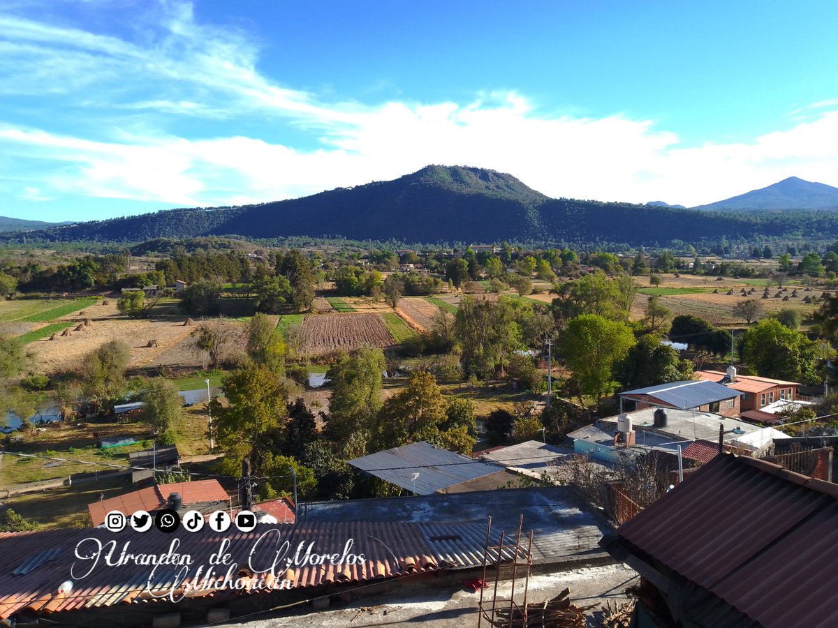 IslaDeUranden's tweet photo. ¿Que tal les parece esta vista?

Espero que sigan teniendo una excelente tarde paisanos. 

 #uranden #visitmexico #visitmichoacan #michoacan #urandendemorelos #isladeuranden #mitierra #esteesmiuranden #visitauranden #visitamexico https://t.co/pfbIaaPvMU