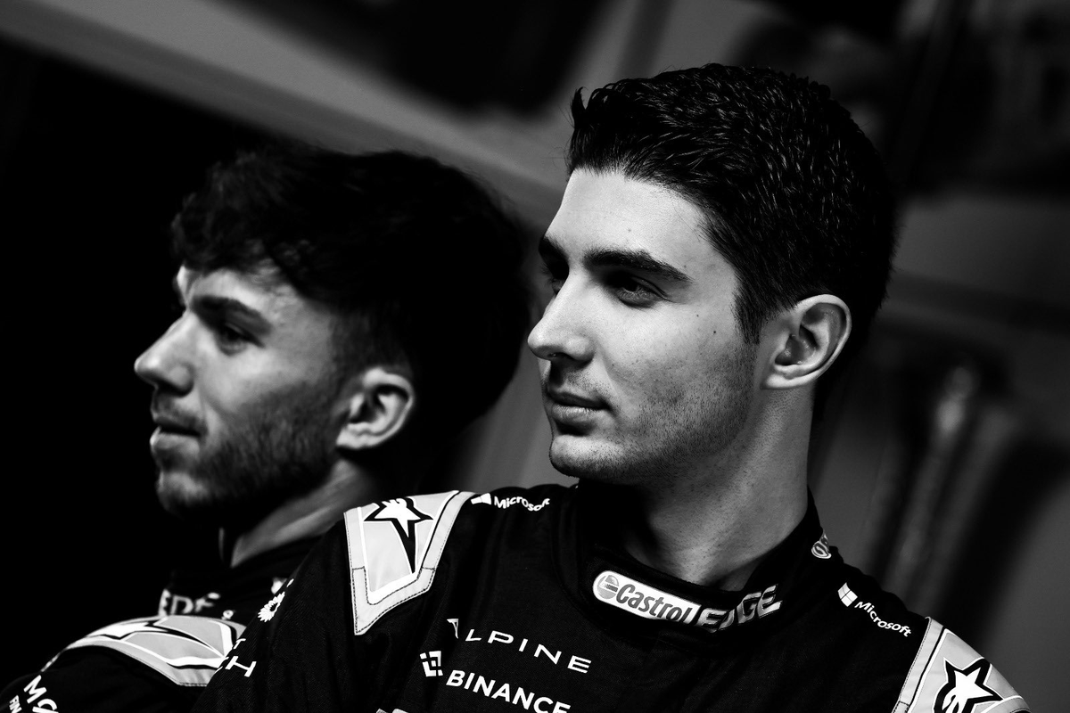 supplensois's tweet photo. #France 🇫🇷 #Formule1 #Alpine #A523 #Ocon31 #Gasly10 Alpine dévoile la F1 (L'A523) du duo Ocon/Gasly ! 📸 https://t.co/nDmArxxp6X