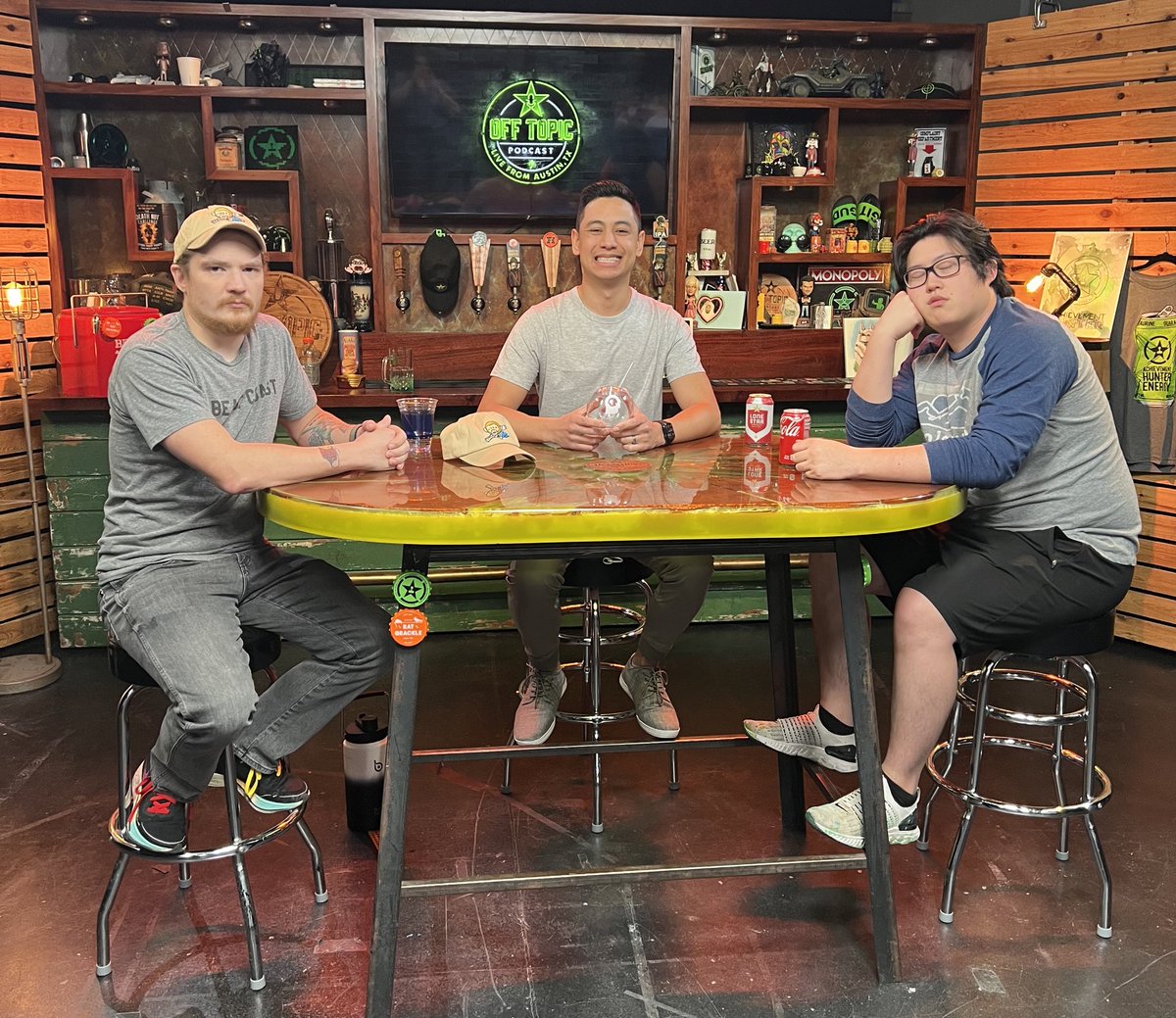 Achievement Hunter on Twitter "This photo 😐😁😴 Off Topic is going LIVE