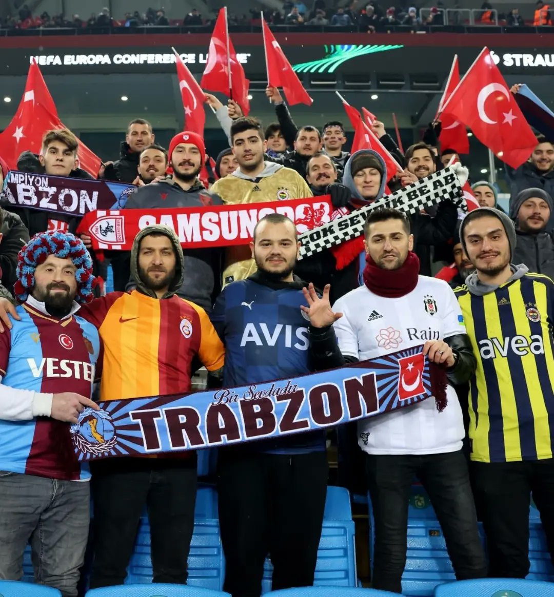 Bu fotoğraflar Türkiye Cumhuriyeti Devleti'nin dışarıdan ya da içeriden asla yıkılamayacağının bir vesikasıdır..!!! 

Türkiye Cumhuriyeti Devleti ilelebet payidar kalacaktır..! 

Gazi Mustafa Kemal ATATÜRK

Tebrikler Trabzonspor
#HepBirlikteKazandık
❤💙💛🖤🤍💚