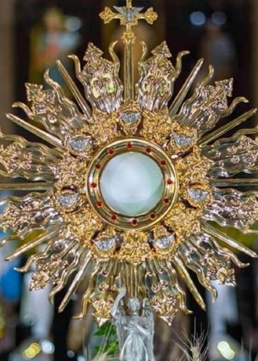 Alabado sea el Santísimo Sacramento del Altar