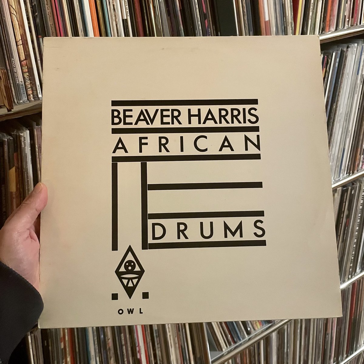 vanguard_sounds's tweet photo. #NowPlaying Beaver Harris - African Drums (Owl Records, 1978).
Magnificent solo album from free jazz drummer Beaver Harris with David S. Ware playing the tenor saxophone on the title track only.
#BeaverHarris #DavidSWare #OwlRecords https://t.co/1Tm51aegeo