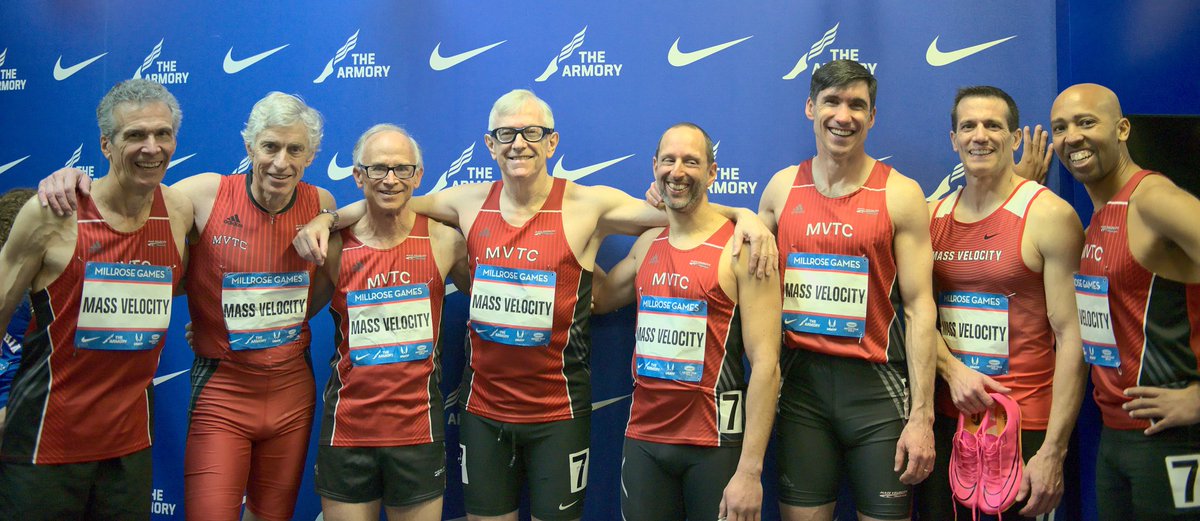 qthetrackcoach's tweet photo. M65 indoor American record holders on the left (4:44.11) & M45 American record holders on the right(3:47.89) both set at the 115th Millrose Games. #Masters4x400 #MastersTrackAndField https://t.co/3GqLKXV8Sv
