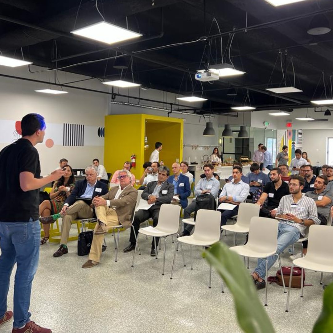 TeamworkMKTG's tweet image. Our Corporate Meeting and Event Planning service covers all details of venue, audiovisual, catering and management.
Simply tell us what you&apos;re looking for, and we&apos;ll take care of the rest.

#eventplanning #audiovisualproduction #venuespace #corporateevents #cateringservices