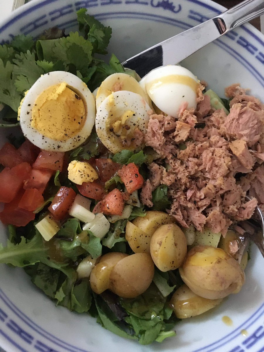 invadingviolet's tweet photo. #Nutrición #foodie 🐰 https://t.co/3pIr6QtM3B