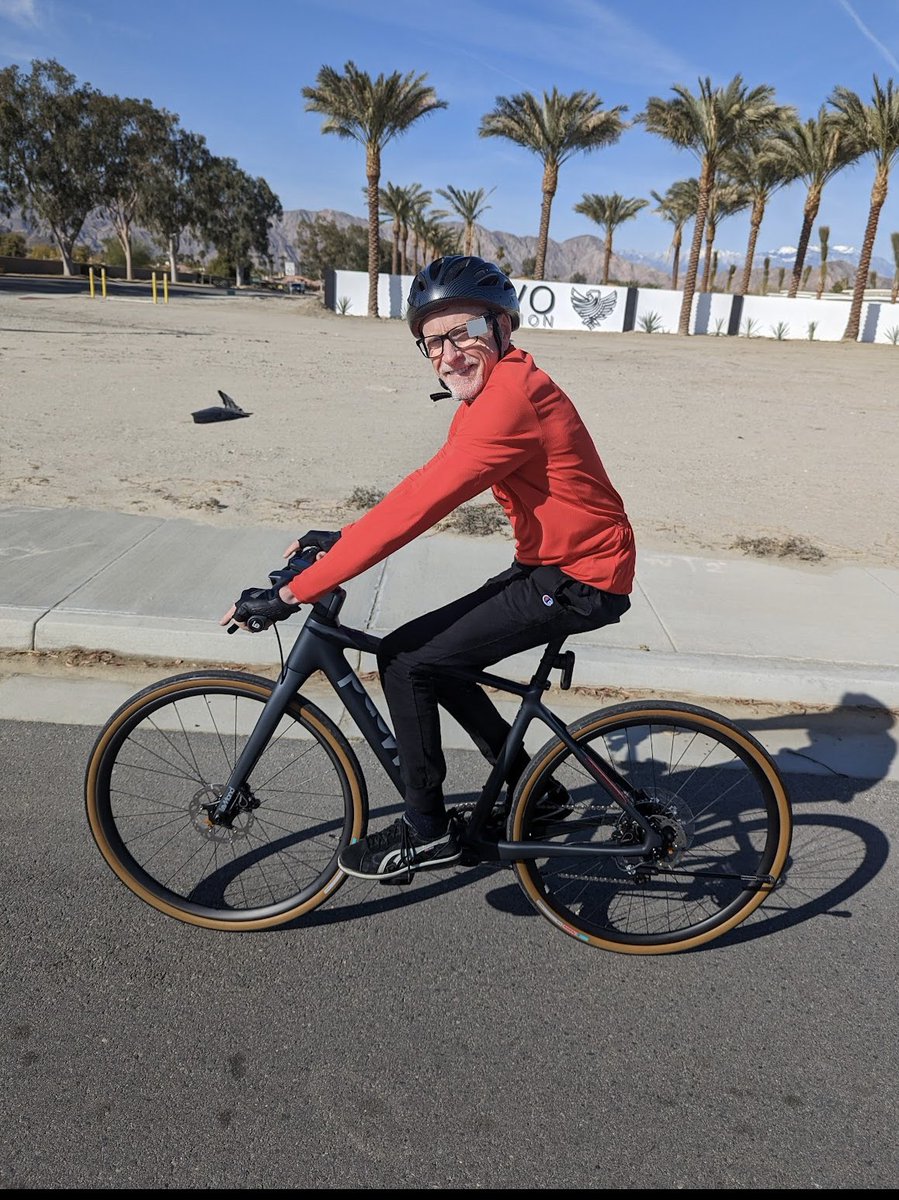 markmartin's tweet image. First ride on my new LeMond Bicycle #Prolog #ebike What a amazing design by a great cyclist. It was super easy to ride and handle. At 26lbs it flys with the motor off and then in the headwind coming back the assist made it a dream. #bicycle