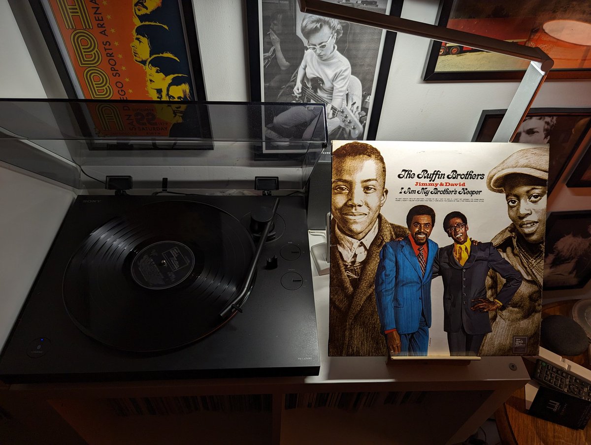 GoodLaughTerry's tweet photo. Mr Rowland references Jimmy Ruffin and "I'll Say Forever My Love" on "Reminisce Part Two" on DSMD. Here he is with lil Bro David on their 1970 duet LP, "I Am My Brother's Keeper". It's not just thrown together this listening lark y'know. #vinylrecords #NP #Ruffins #Motown https://t.co/y1oD52mEtG