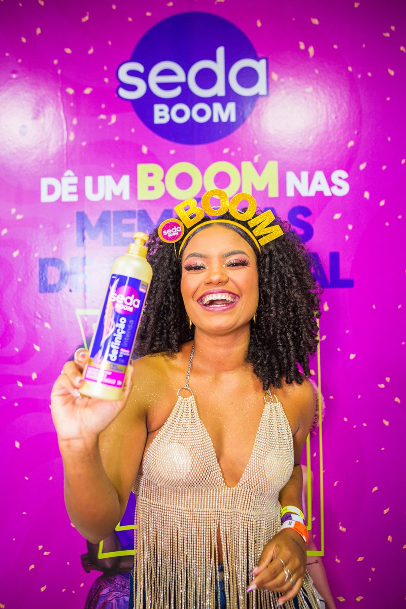 SedaOficial's tweet photo. @Ludmilla mandou avisar que hoje tem #CarnaBOOM no Fervo da Lud em Salvador!🎉 Quem já está no mood para acompanhar todos os detalhes da folia? Por aqui, já estamos ansiosos para dar um BOOM nas memórias de carnaval!💖💥Acompanhe nossas redes sociais #CarnaBOOM • #FocaNoSedaBOOM https://t.co/K2XSwYxeJb