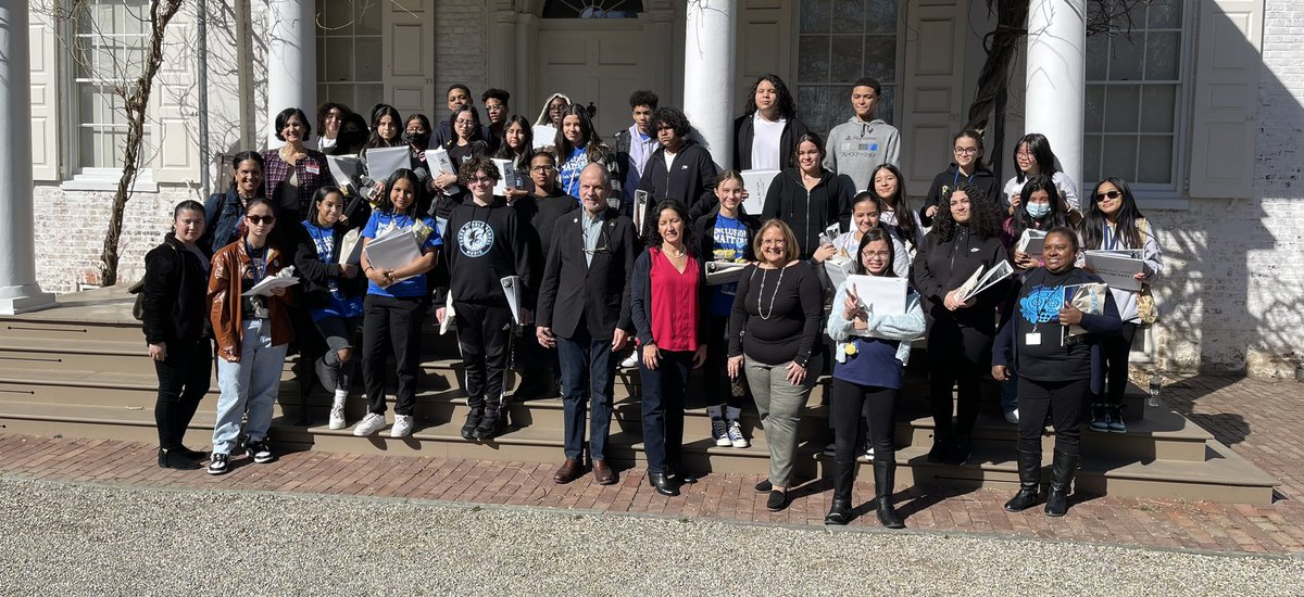 Isabel Cabrera tweet media