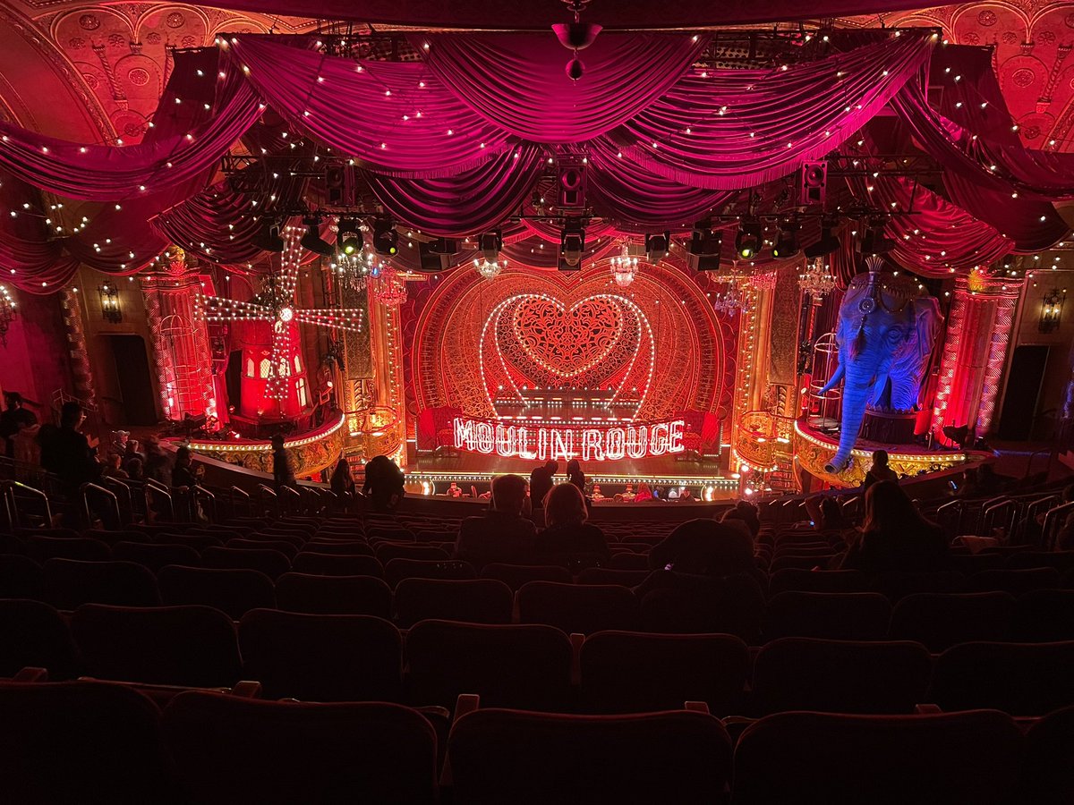 hopskiki's tweet photo. Having a great time so far! Very much enjoying the weather and Moulin Rouge last night was amazing. Road trip starts tomorrow, first time driving in America so this’ll be an absolute trial by fire 🔥 https://t.co/EPMsIbq2Vs