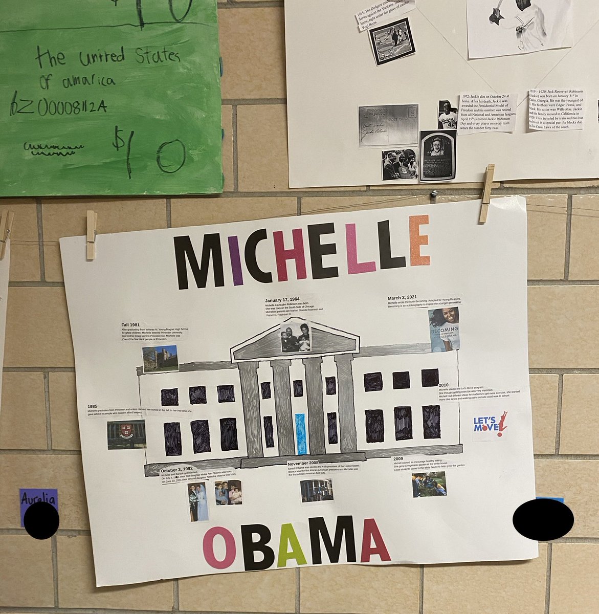 CollierLiz's tweet photo. I am always impressed by the projects that the 4N and 4M students create. These book timelines show fantastic creativity. What an awesome job ⁦@HuskiesMann⁩ https://t.co/DbFCOelJuf