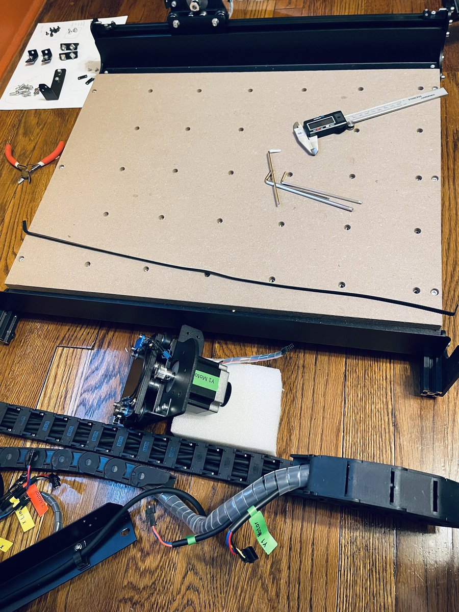 AlteredStatesSt's tweet image. What is it with this machine! 😡 New rails and belts on the way! #foxalien #joke #lasercnc