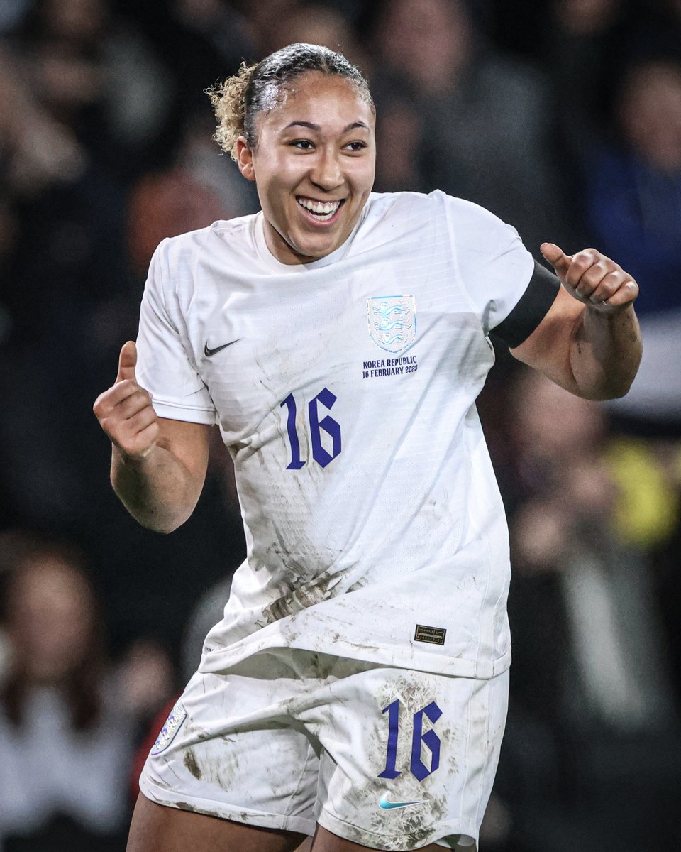 Lauren James' reaction to scoring her first goal for England 🤗