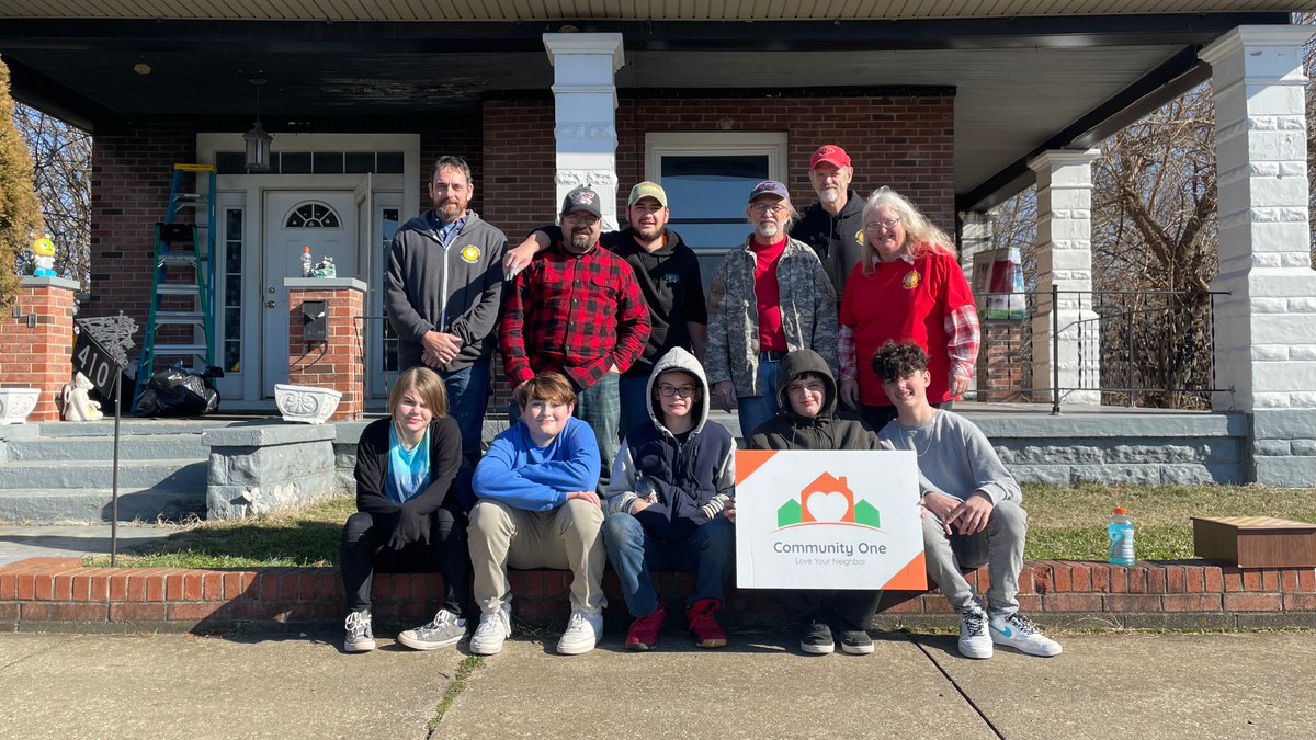 Volunteers completed 69 Neighbors Helping Neighbors projects in 2022! That’s 69 simple yet tangible acts of love that made a positive difference in the homes &amp; lives of Evansville neighbors. Homes were painted, yards were cleaned up, decks were stained, and so much more!