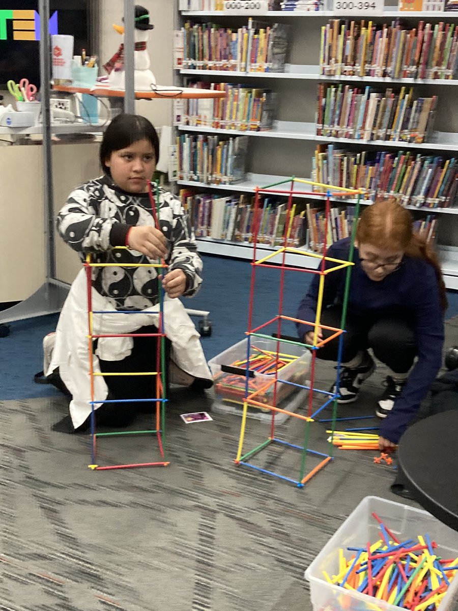 EdenMosoff's tweet photo. So great to see so many familiar @BarbaraRose220 faces and new @SunnyHill220 ones at last nights #stemnight! Thanks for coming out to build and program with us! #stem220 @KEVAplanks @LEGO_Education @VEXRobotics https://t.co/ZrBBAFnrsa
